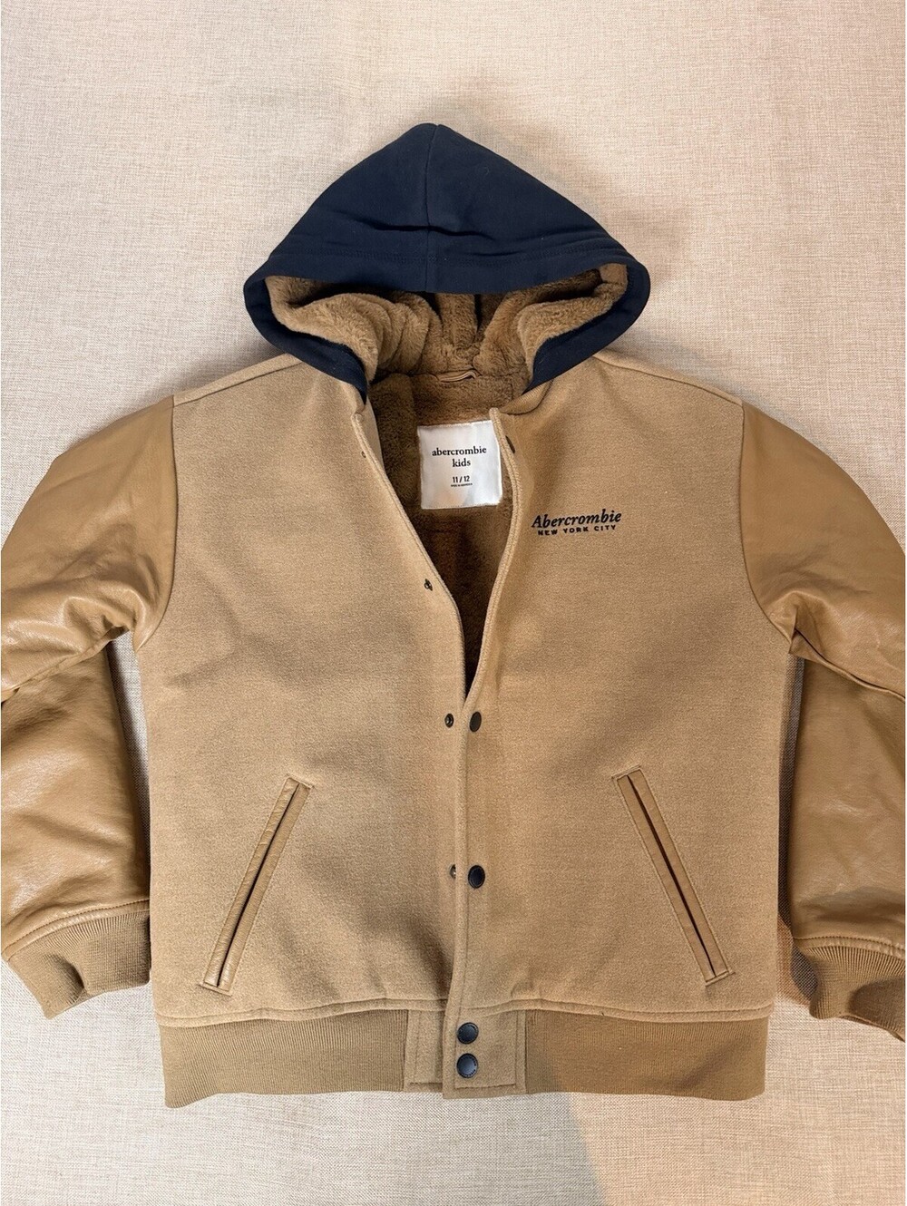Abercrombie Coat size 11/12 Kids Fur Lined Jacket
